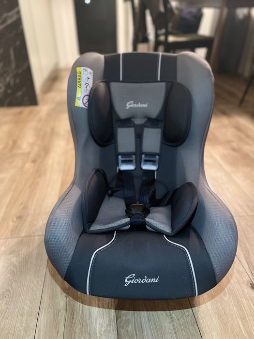 Scaun masina Giordani