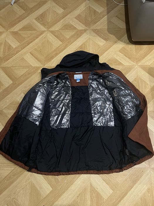 Vand geaca iarna Columbia pentru barbati NOU