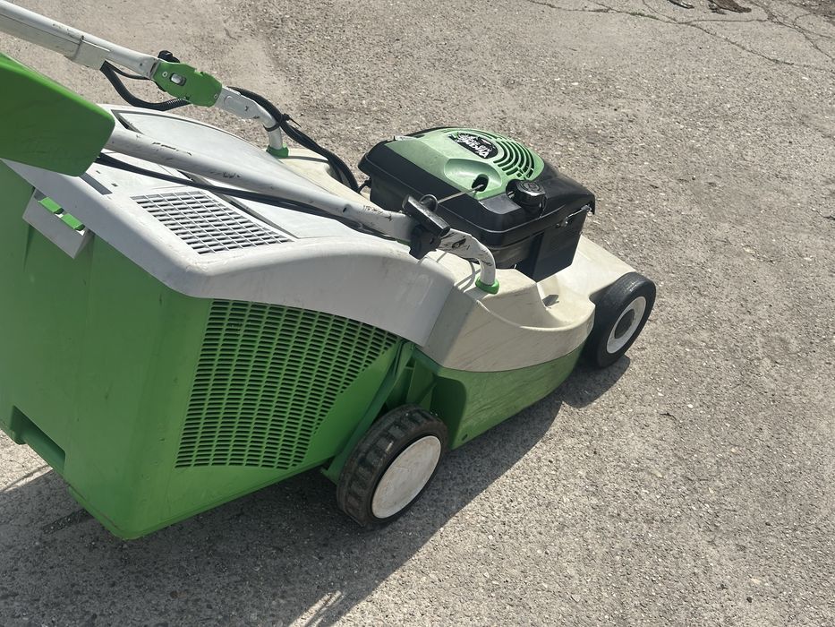 Бензинова самоходна косачка Viking 505 e