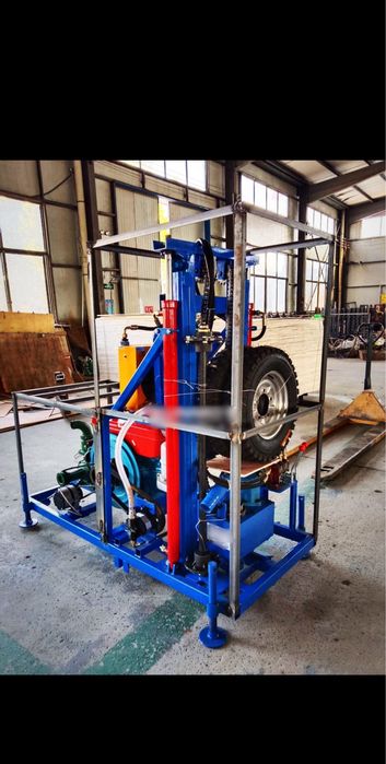 Masina foraj ,instalatie foraj ,foreza ,puturi ,utilaj pompa noroi