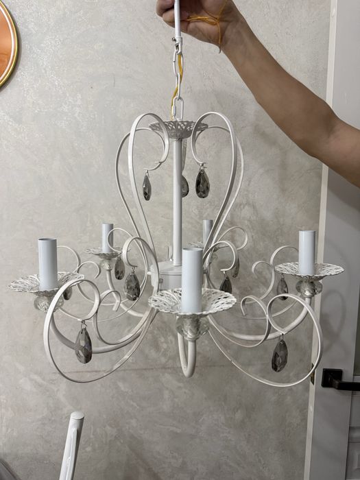 Продам люстра классика