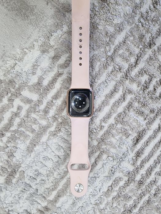Продам Apple Watch оригинал
