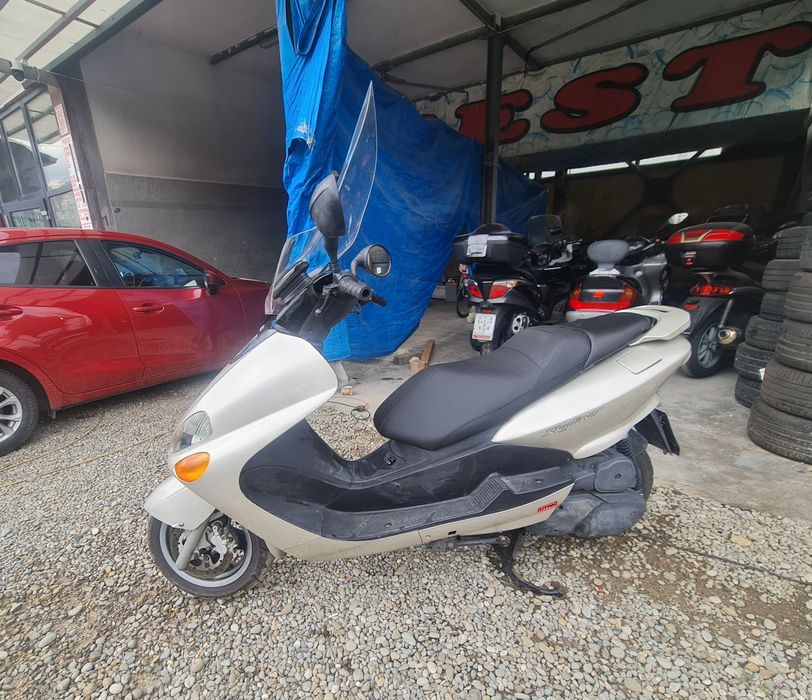 Vind scuter Yamaha 124 cmc