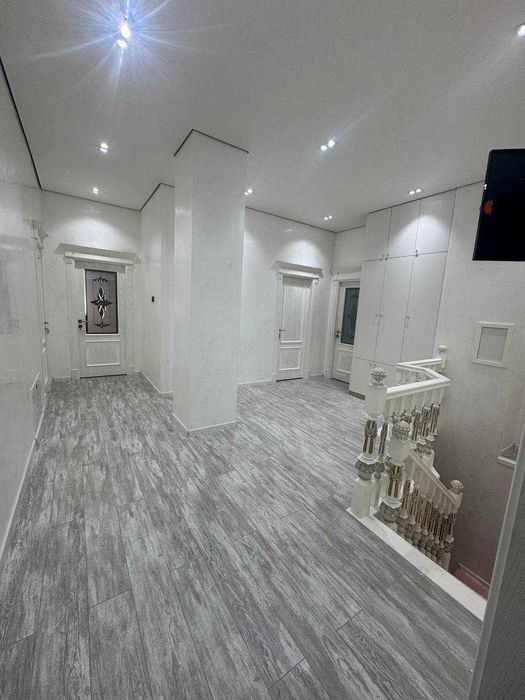 Qushbegida 2 qavatli duplex 150 m² ijaraga beriladi