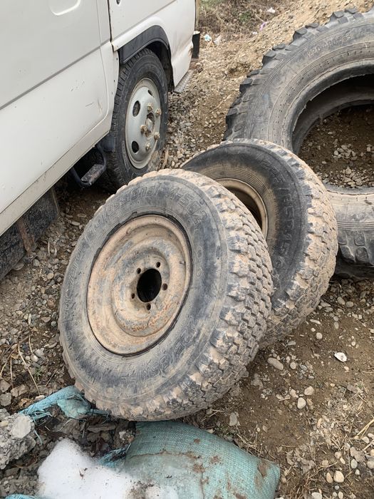 З диска покришкасымен сатылады