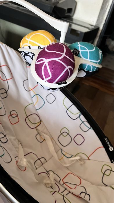 Шезлонг электрический 4Moms MamaRoo4