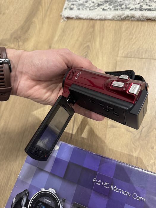 Видеокамера Samsung Full HD Memory Cam