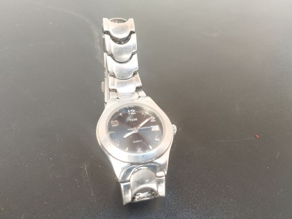 Ръчен кварцов часовник Tcm