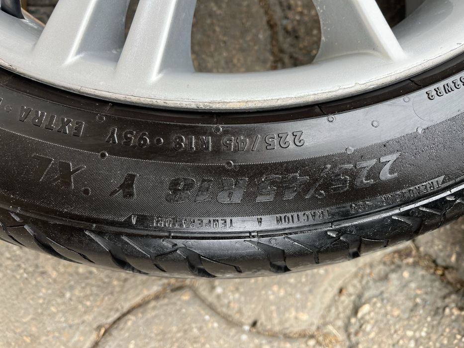Jante aliaj 5x120mm, anvelope vara 225/45 R18, BMW X1, E90, E91, E81 E87 F30 F31 F20