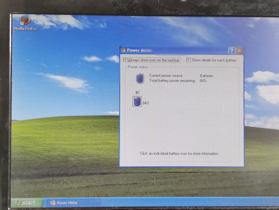 Колекционерски винтидж Мини Лаптоп COMPAQ MINI 110
В пълна