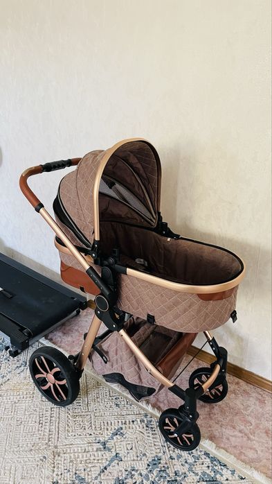 Продам коляску Teknum