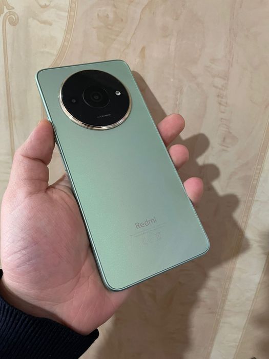 В продаже Redmi A3x.