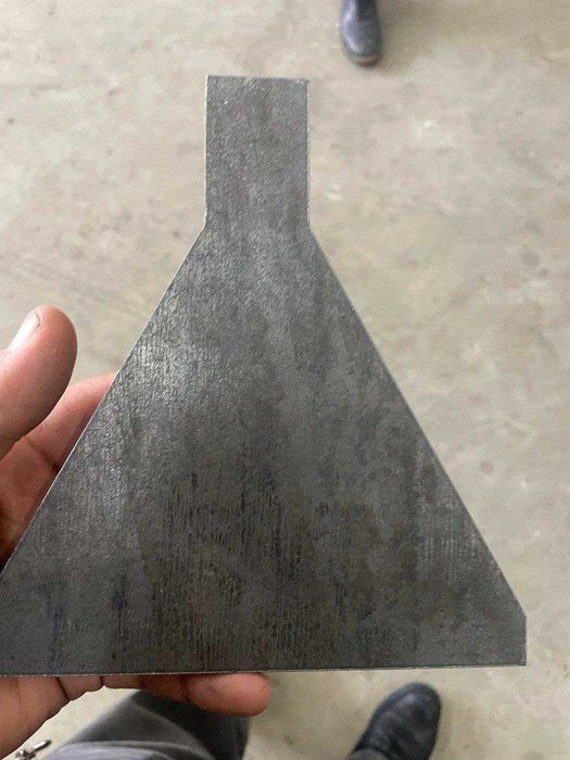 Ледокол(Ледоруб , муз ёргич), Лопата железная универсальная