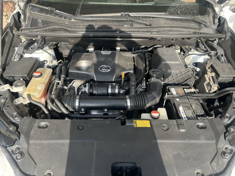 Продается Лехус  нх200