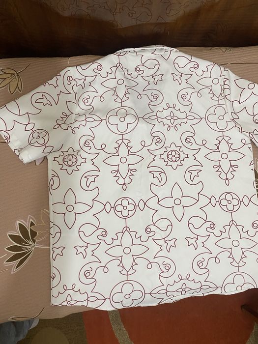 Риза Louis vuitton Xl