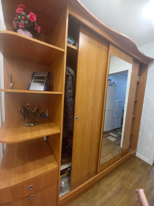 Продам прихожую в отличном состоянии