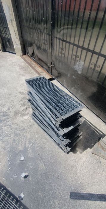 Trepte zincate galvanizate