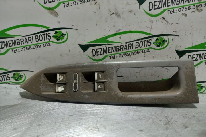 Butoane geam sofer Volkswagen VW Touran prima generatie