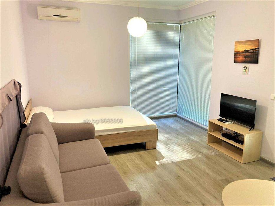 ТОП ОФЕРТА / Студио с голям двор, в  компекс Вип Парк, Слънчев бряг