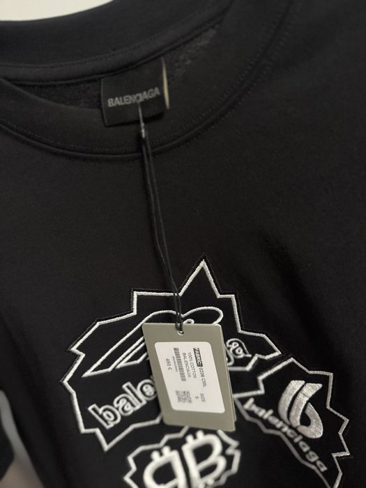 Tricou BALENCIAGA super calitate
