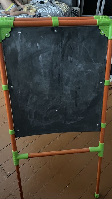 Продам детский мольберт