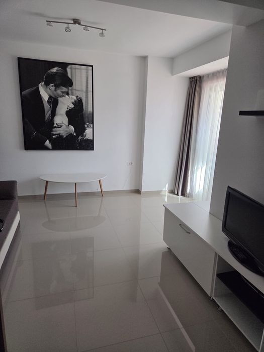 Garsonieră cu 2 camere și baie