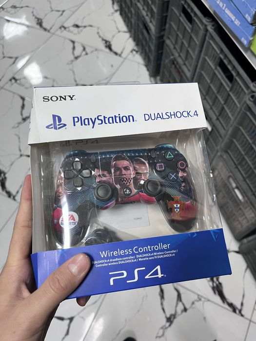 PS4 джойстик запечатанный