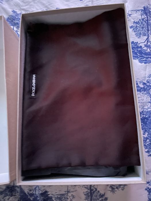 Vand o pereche frumoasa de adidas ORIGINALI % Dolce&Gabbana , cumparat