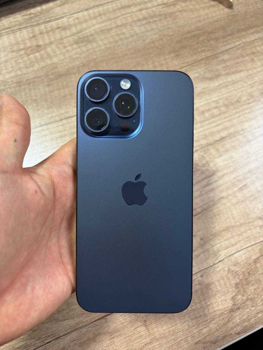 Продам Iphone 15 Pro Max 256GB LL/A Синий