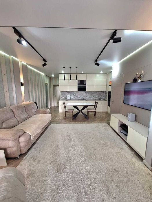 Продаётся отличная Евротрёшка, район ЖД Вокзал.