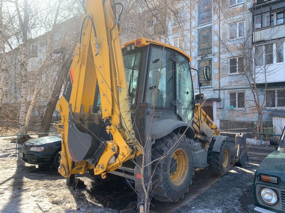 Услуги экскаватора погрузчика,петушок,3в1