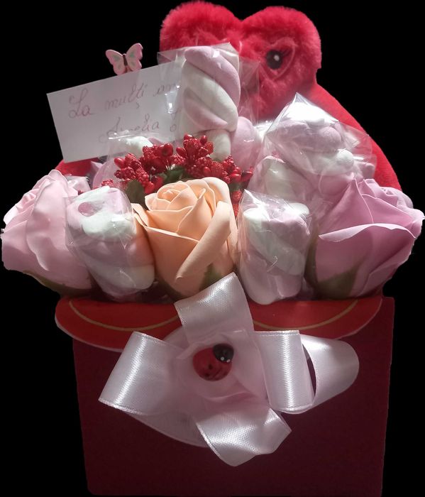 Aranjament marshmallow si trandafiri din sapun