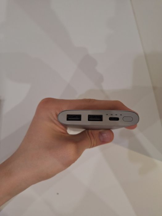 Продам повербанк