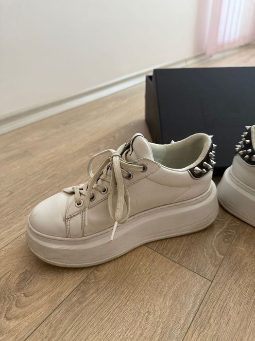 Дамски сникърси Karl Lagerfeld