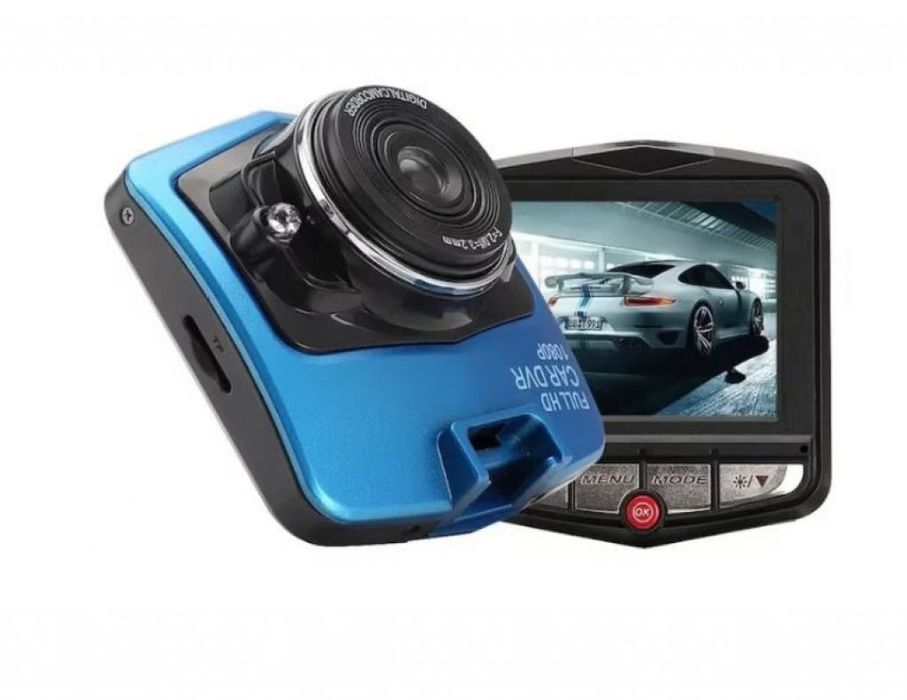 DVR камера за кола с 2.4 инчов екран, Full HD резолюция и 360 градуса