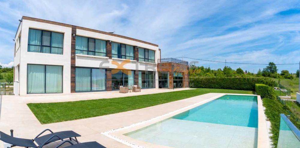 Продава се Къща в с. Баново, Област Варна - 695 кв.м за 1310 €/кв.м - Снимка #3