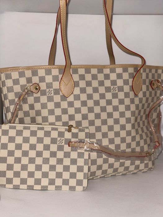Louis Vuitton Neverfull Damier Azur