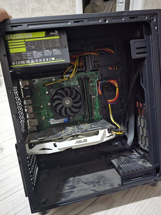 Продам системный блок i5-6500. gtx 1060 6gb. Ddr4 2400 8x8gb