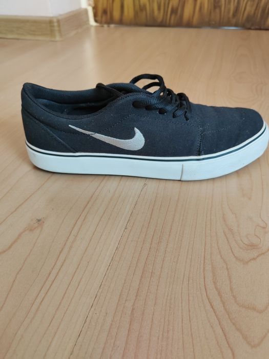 Adidasi sneakers Nike