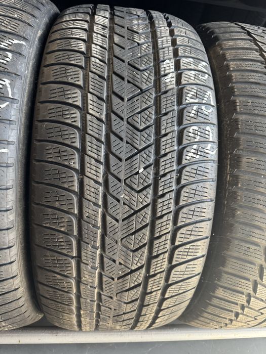 Anvelope 275/40/22 Pirelli