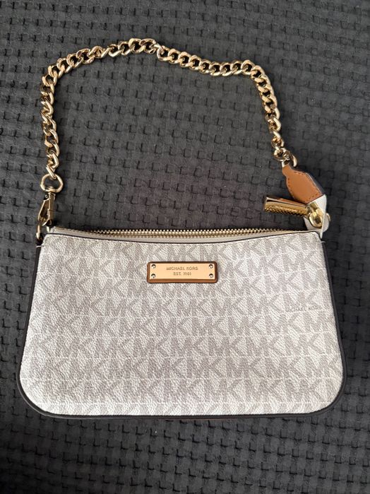 Бежова чанта Michael Kors