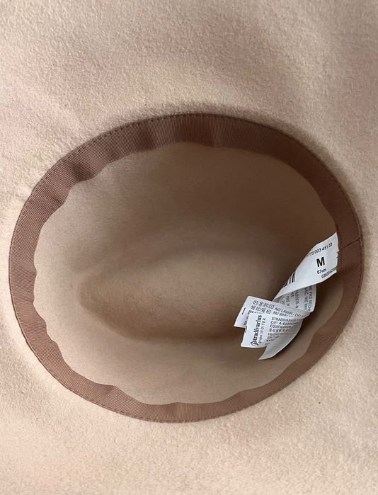 Pălărie din lână