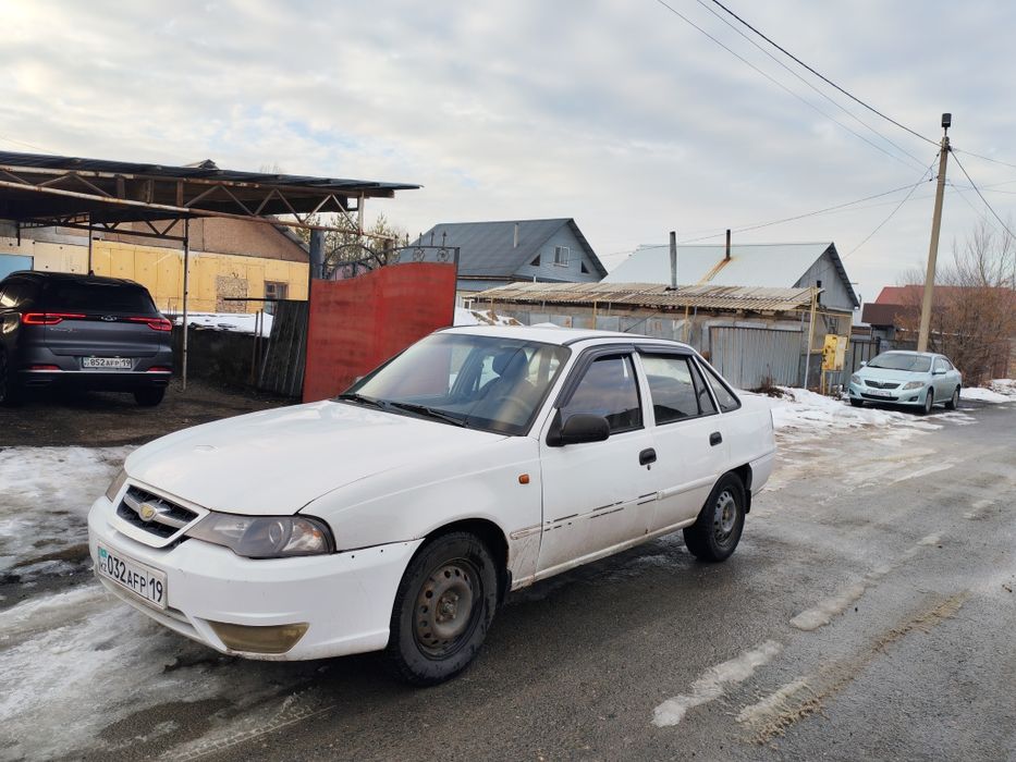 Прадам авто  нексия 2