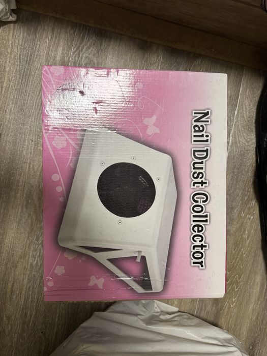 Nabor manikyur pedikyur  laklarigacha bor sotiladi narxi kelishiladi