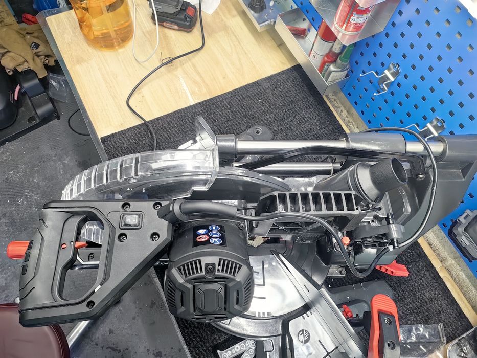 Комбиниран потапящ циркуляр за ъглово рязане Practixx  PK-KZS305PA