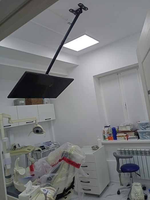 Продаю потолочный кронштейн
