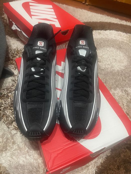 Nike Vând adidași