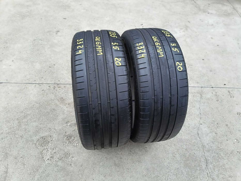 Doua anvelope vara 235 35 20 pirelli p zero pz4 pncs 6mm dot 3324