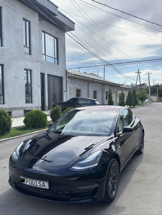 Tesla Model 3 Long Range