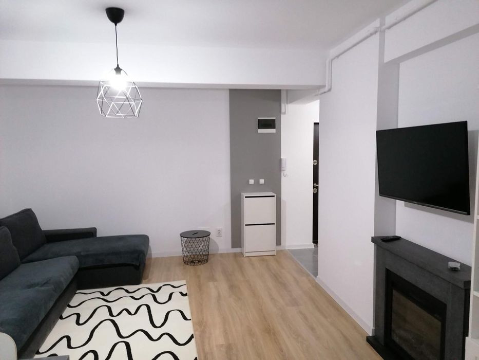 Studio dublu 50 mp 6 min metrou Berceni , Centrala , Parcare inclusă